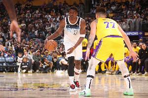 森林狼VS湖人首发：爱德华兹、迪文、麦丹、兰德尔、戈贝尔