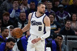 难挽败局！拉文24中12空砍32分4篮板 末节11分