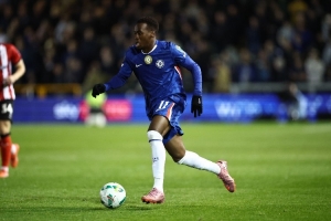 TA：切尔西再次暴露防线弱点，吉滕斯、桑托斯的表现值得肯定